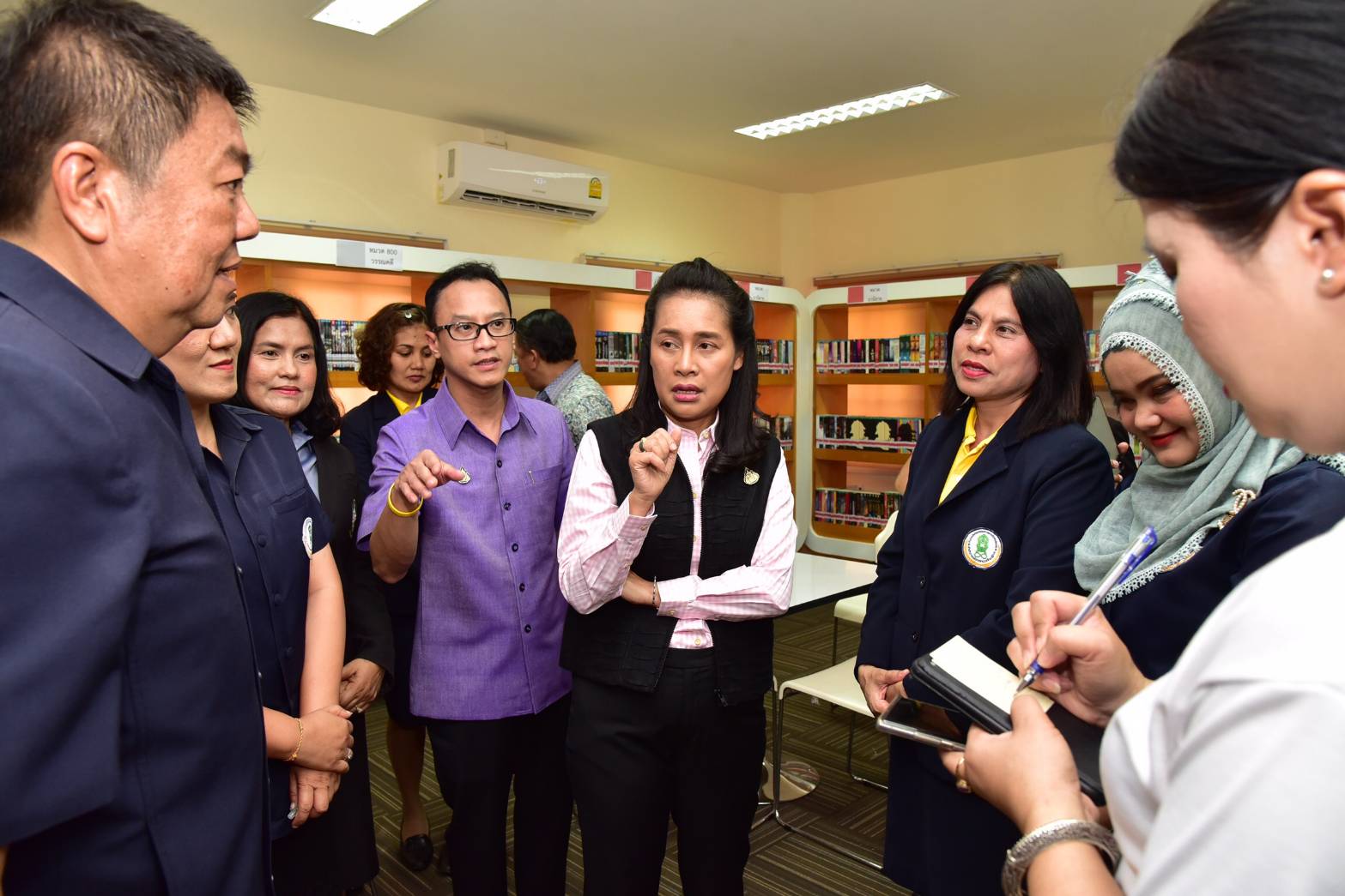 “ครูพี่โอ๊ะ” ลงพื้นที่ระนอง ทลายทุกข้อจำกัด จัดเต็มทุกข้อปัญหา